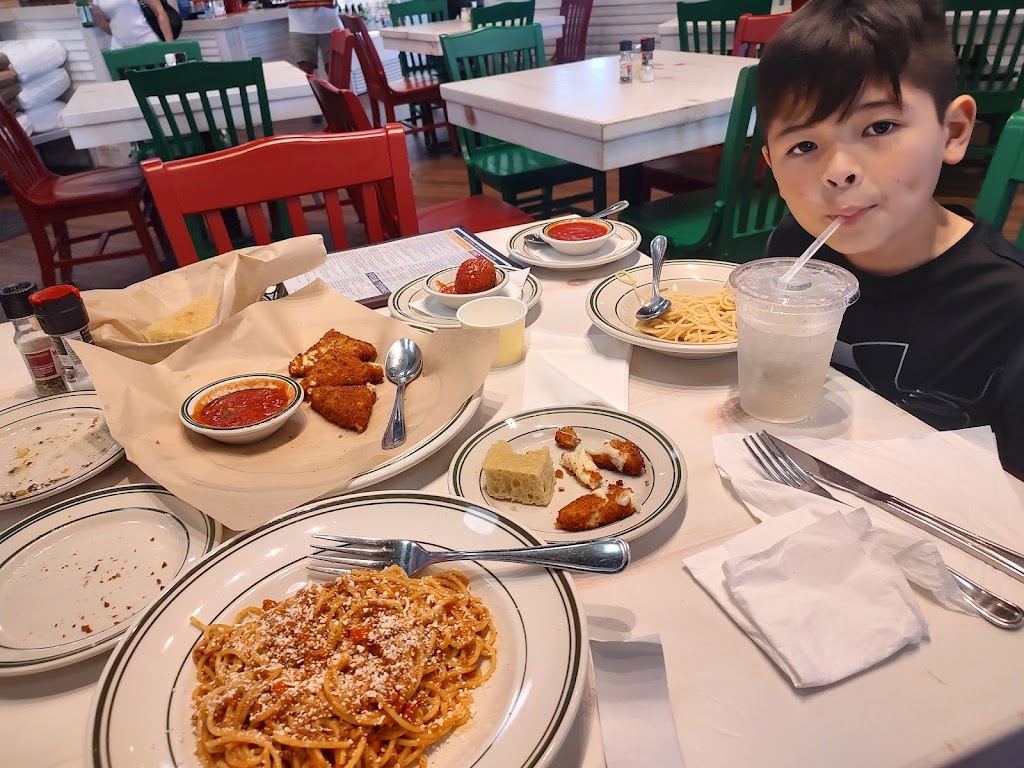 Mandolas Italian Kitchen | restaurant | 14703 N Dale Mabry Hwy, Tampa, FL 33618, USA | 8135356037 OR +1 813-535-6037