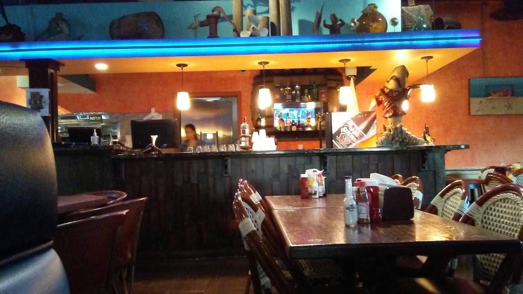 Mariscos Las Islitas | restaurant | 1301 Chamberlain Ave, Bakersfield, CA 93305, USA | 6613250051 OR +1 661-325-0051