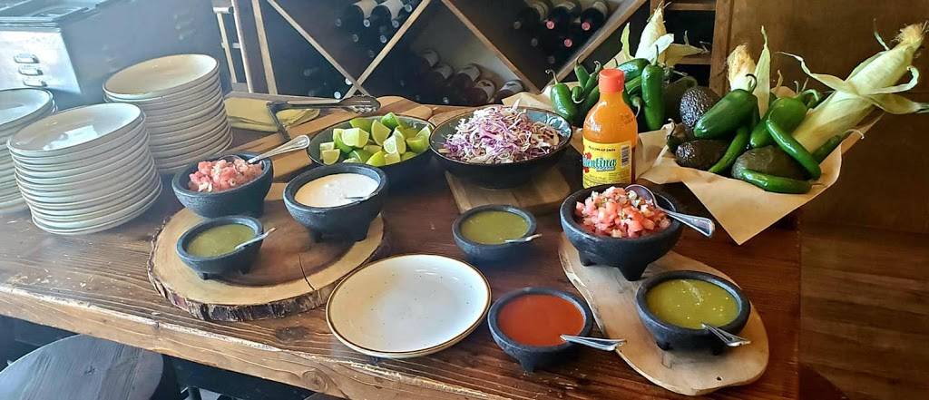 Provecho Mexican Kitchen & Cantina | restaurant | 138 Village View Dr #107, Mooresville, NC 28117, USA | 7049972851 OR +1 704-997-2851