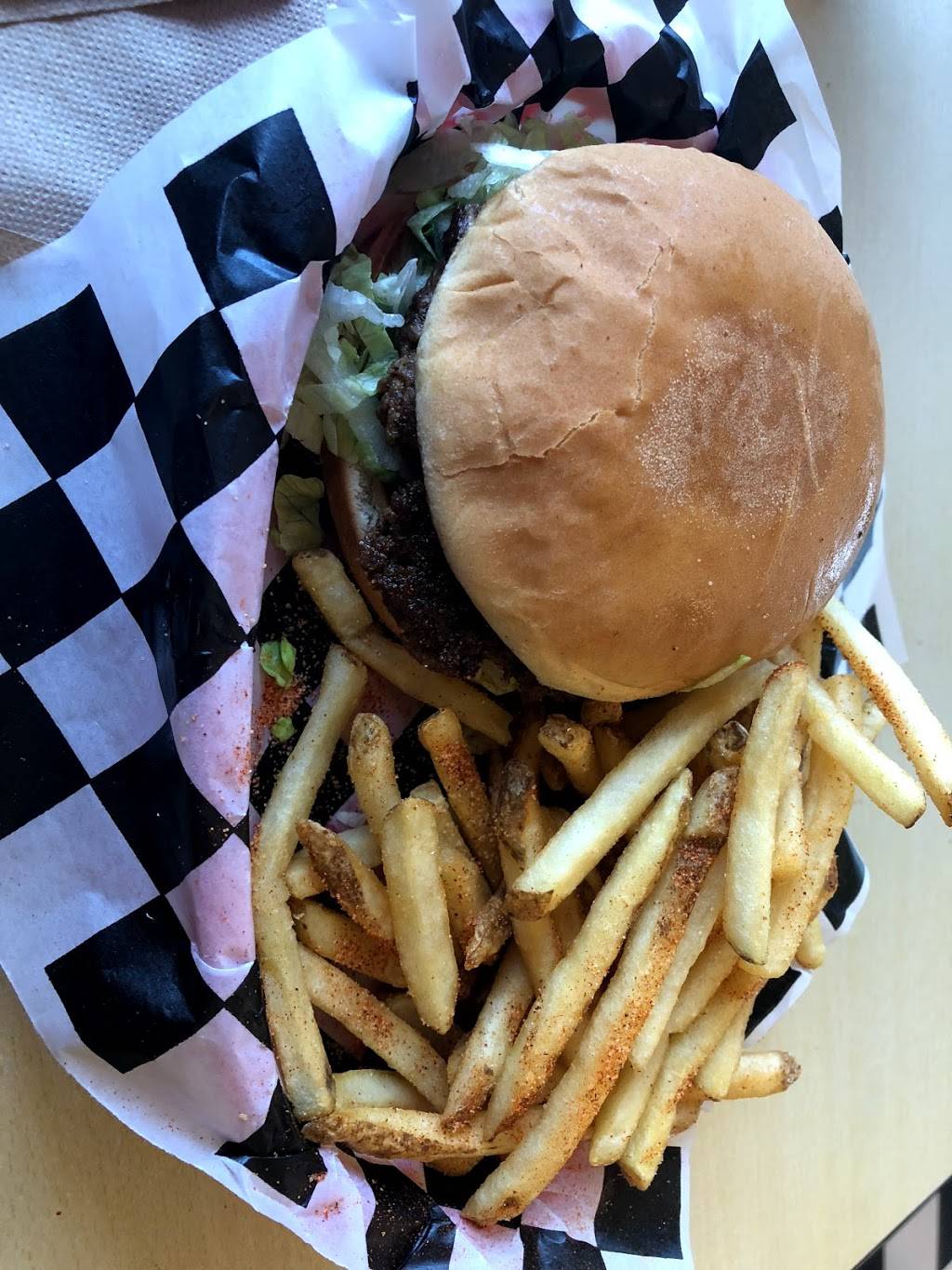 Hamburger Depot | restaurant | 1652 W Cardinal Dr, Beaumont, TX 77705, USA | 4098406600 OR +1 409-840-6600