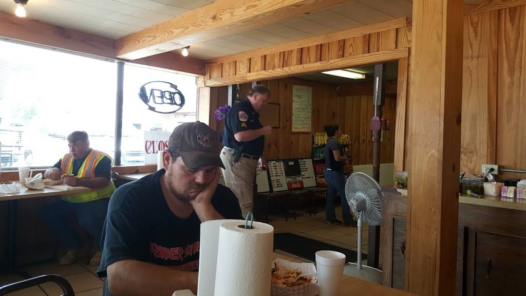 Smittys Bar-B-Q | restaurant | 804 S 4th St, Crockett, TX 75835, USA | 9365442033 OR +1 936-544-2033