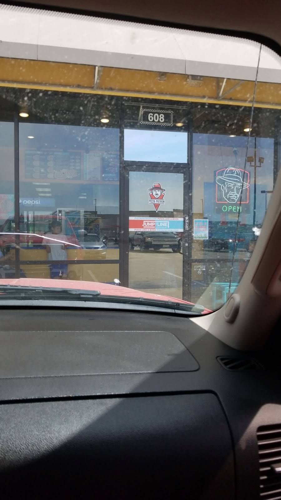 Pizza Patron | meal takeaway | 4444 W. Jefferson, Dallas, TX 75211, USA | 2143399191 OR +1 214-339-9191