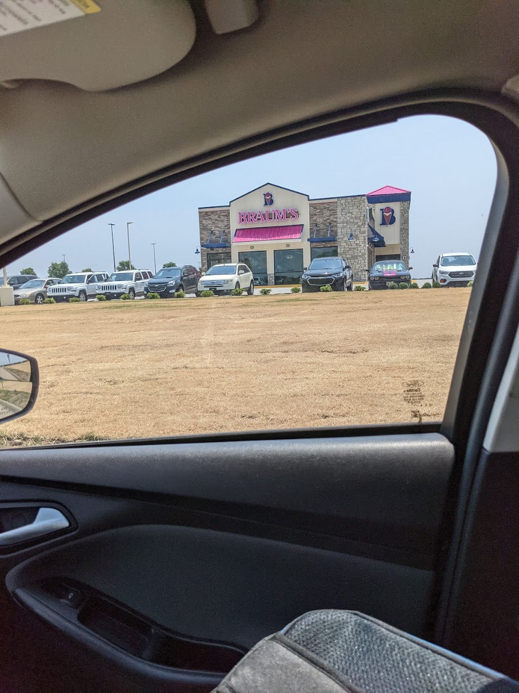 Braums Ice Cream & Burger Restaurant | restaurant | 18671 W Kellogg Dr, Goddard, KS 67052, USA | 3165535508 OR +1 316-553-5508