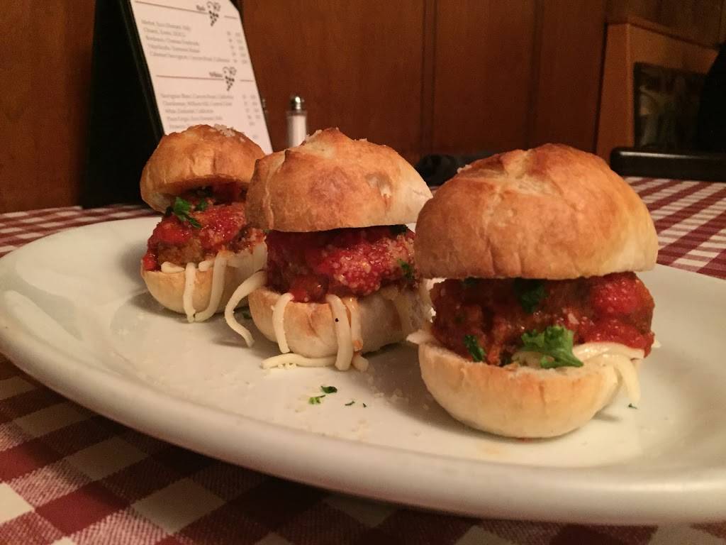 Franks Italian Restaurant | restaurant | 3960 W Hallandale Beach Blvd, Pembroke Park, FL 33023, USA | 9549832342 OR +1 954-983-2342