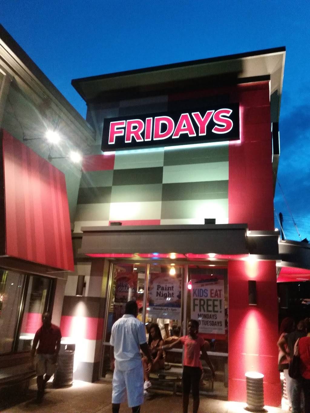 TGI Fridays | restaurant | 2335 Dixwell Ave, Hamden, CT 06514, USA | 2034070111 OR +1 203-407-0111