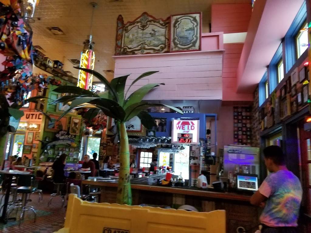 Chuys | restaurant | 2401 W 7th St, Fort Worth, TX 76107, USA | 8173322489 OR +1 817-332-2489
