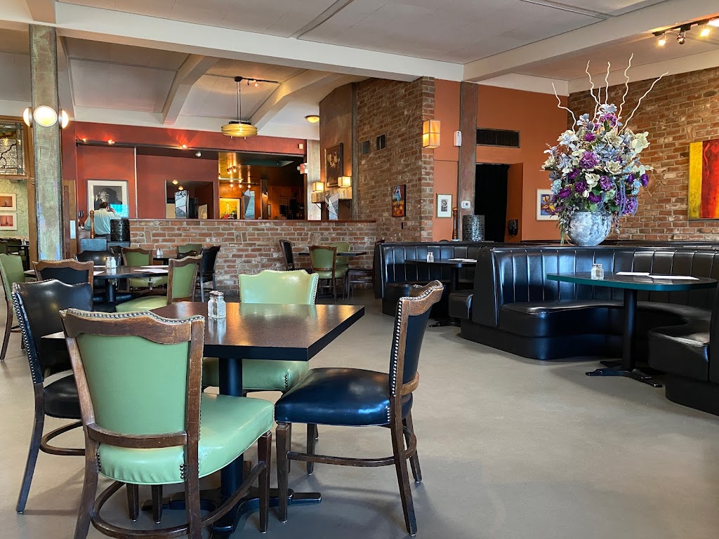 Kingfisher | restaurant | 2564 E Grant Rd, Tucson, AZ 85716, USA | 5203237739 OR +1 520-323-7739