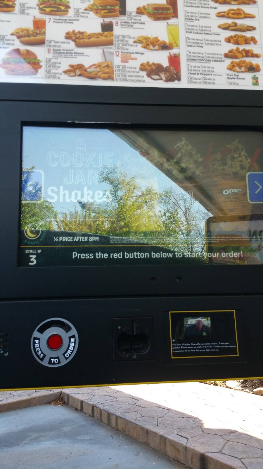 Sonic Drive-In | restaurant | 414 E Main St, Brownsville, TN 38012, USA | 7317724184 OR +1 731-772-4184