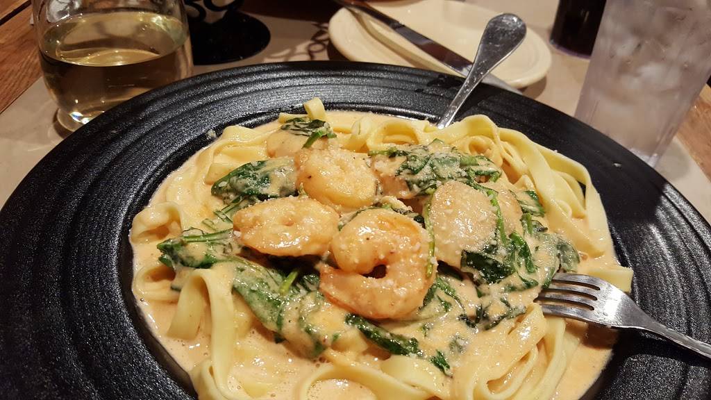 Santos Pizza & Pasta | restaurant | 7565 Pearl Rd, Cleveland, OH 44130, USA | 4402346480 OR +1 440-234-6480