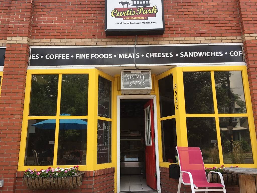 Curtis Park Delicatessen | meal takeaway | 2532 Champa St, Denver, CO 80205, USA | 3033085973 OR +1 303-308-5973