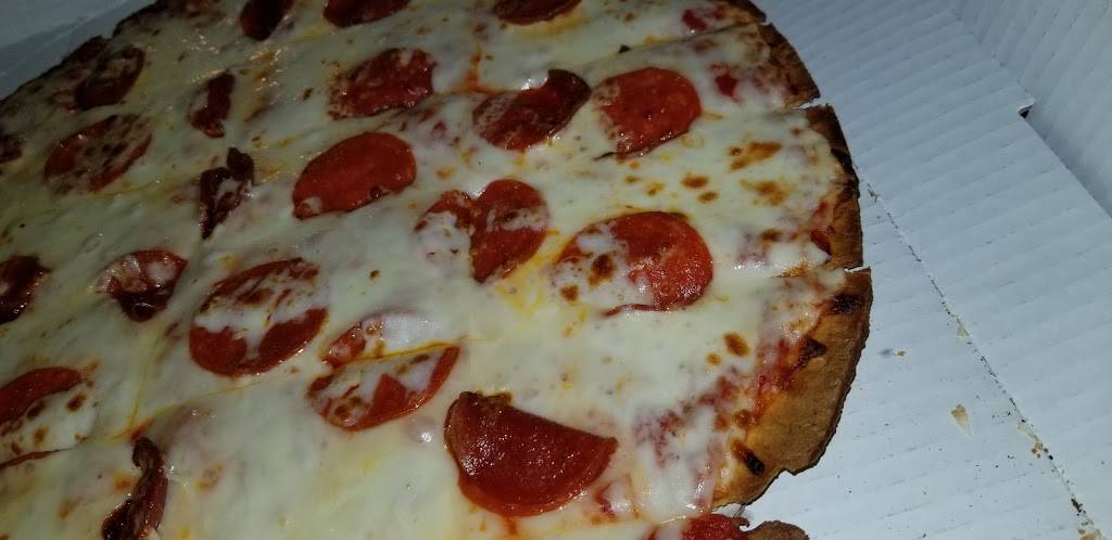 Goldies Pizza & Slots | restaurant | 4722 W Farmington Rd, Peoria, IL 61604, USA | 3097132173 OR +1 309-713-2173