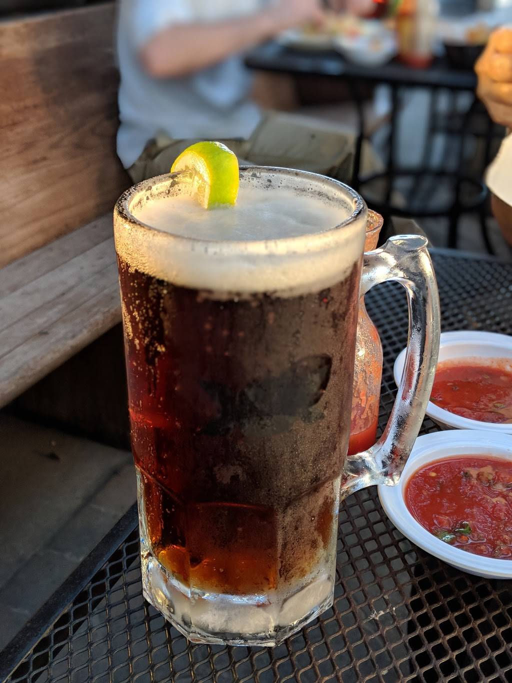 Santis | restaurant | 1302 Meeting Street Rd, Charleston, SC 29405, USA | 8437222633 OR +1 843-722-2633