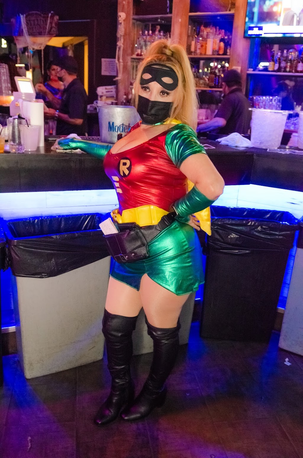 El Malecon Oc | night club | 1401 S Lemon St, Fullerton, CA 92832, USA | 7146750503 OR +1 714-675-0503