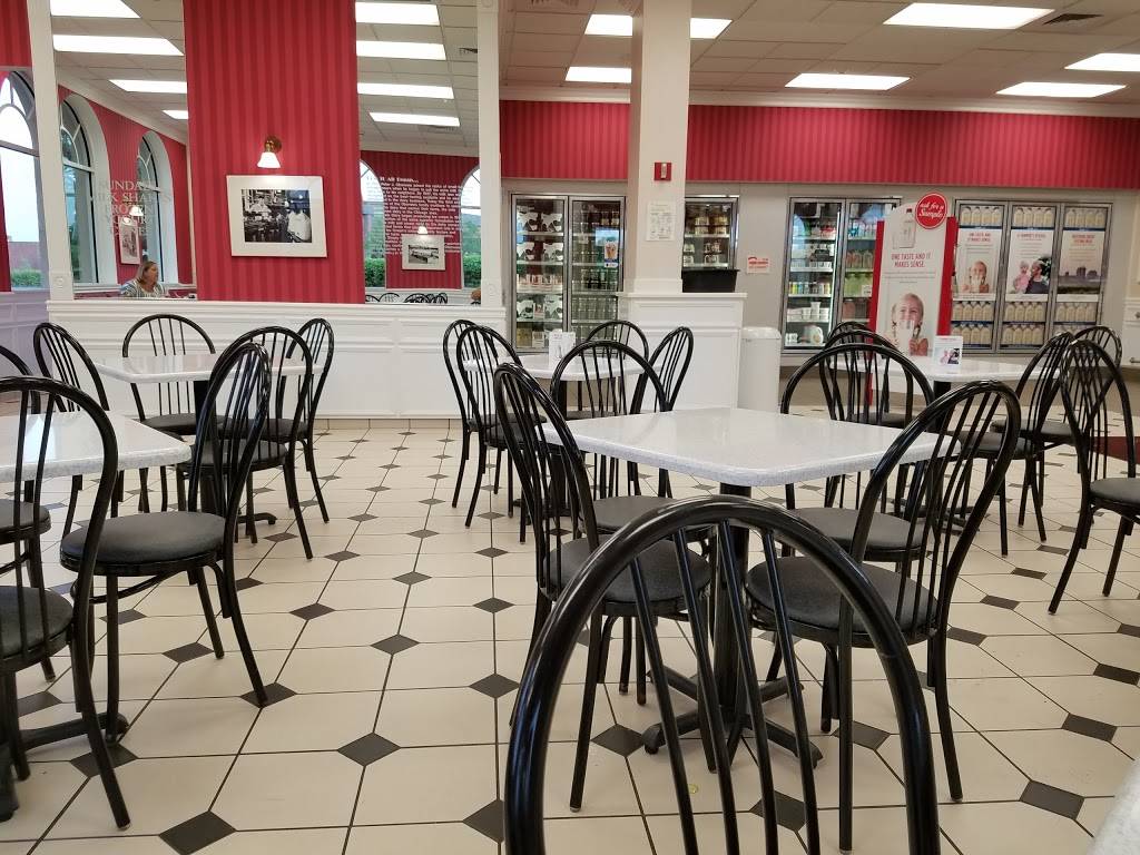 Oberweis Ice Cream and Dairy Store | restaurant | 338 W Army Trail Rd, Bloomingdale, IL 60108, USA | 6309243020 OR +1 630-924-3020
