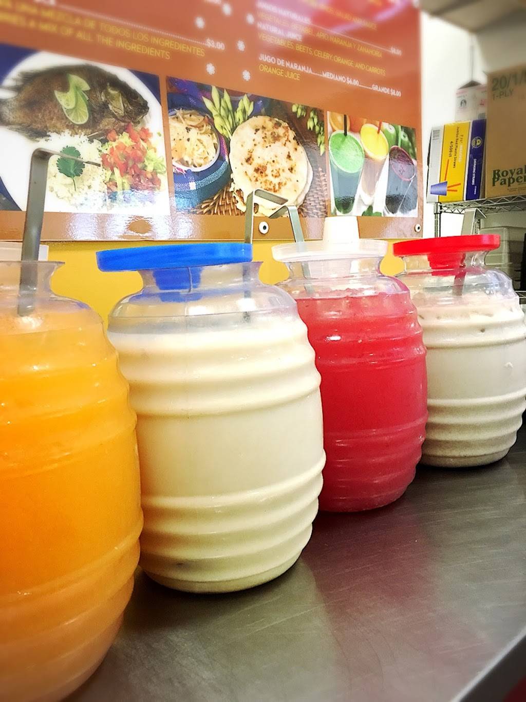 Tres Hermanas Restaurante Salvadoreño | restaurant | 3161 Broadway Blvd r140, Garland, TX 75043, USA | 2145972911 OR +1 214-597-2911