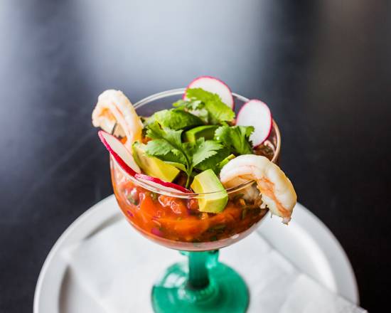 El Catrin | restaurant | 1905 W Foster Ave, Chicago, IL 60640, USA | 7737548962 OR +1 773-754-8962