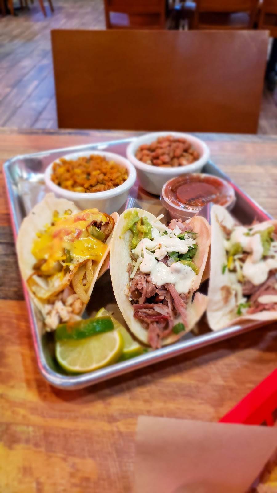 Kickin Q Smoked Tex-Mex BBQ | restaurant | 2812 FM 544, Wylie, TX 75098, USA | 9724421888 OR +1 972-442-1888