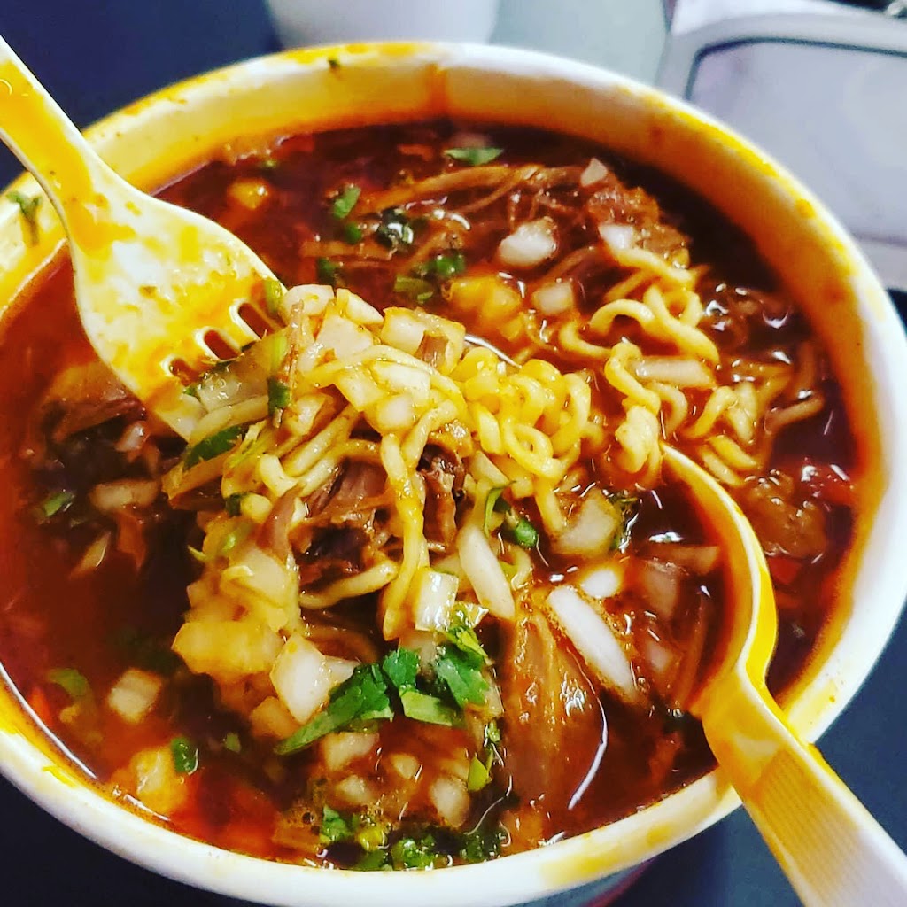 Neveria y taqueria yesi | restaurant | 2541 N 32nd St, Phoenix, AZ 85008, USA | 6029629474 OR +1 602-962-9474