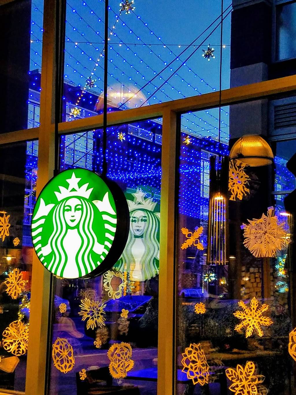 Starbucks | cafe | 7304 E 29th Ave, Denver, CO 80238, USA | 3033222477 OR +1 303-322-2477