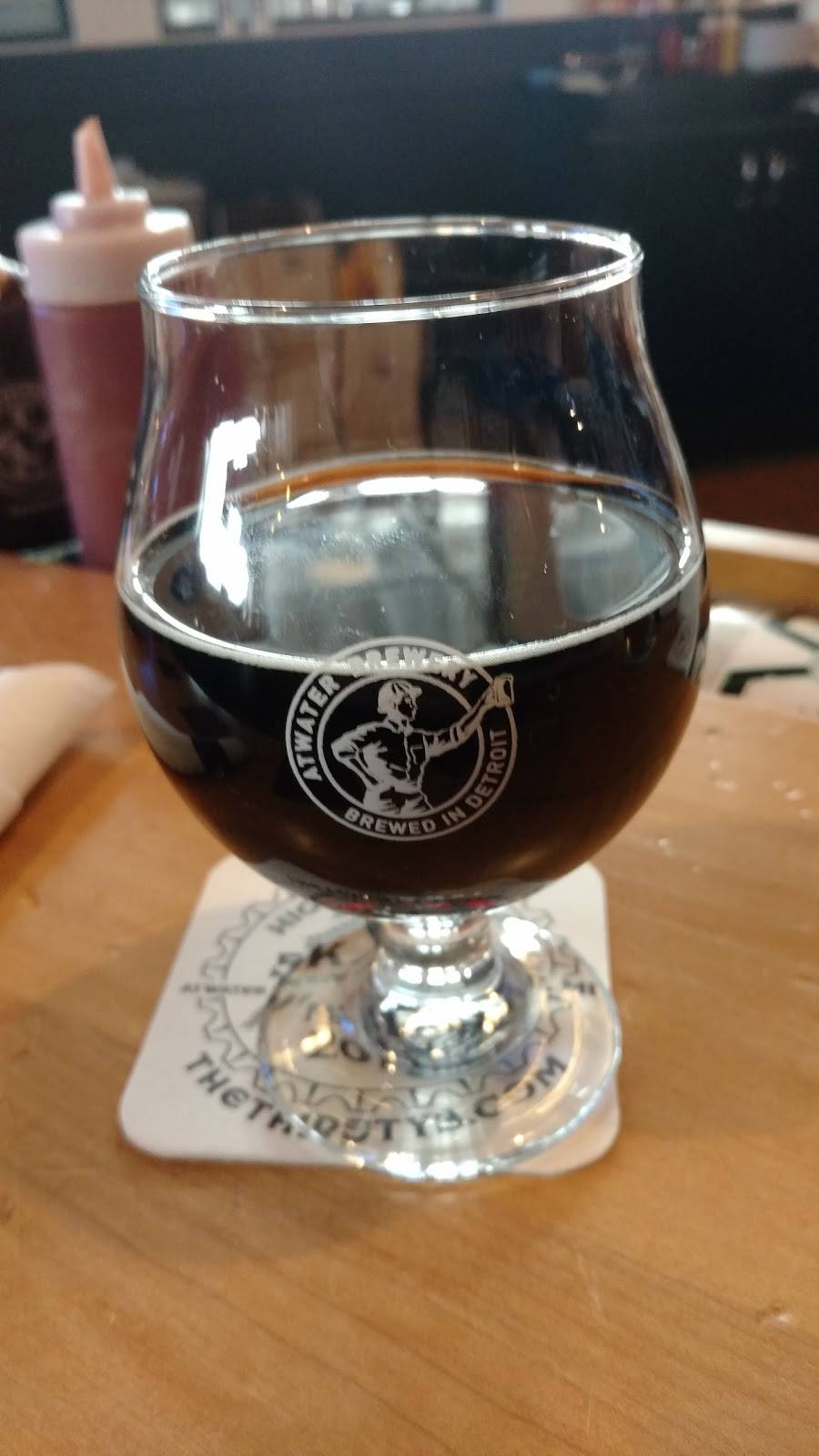 Atwater Brewery & Tap House | restaurant | 237 Jos Campau, Detroit, MI 48207, USA | 3138779205 OR +1 313-877-9205