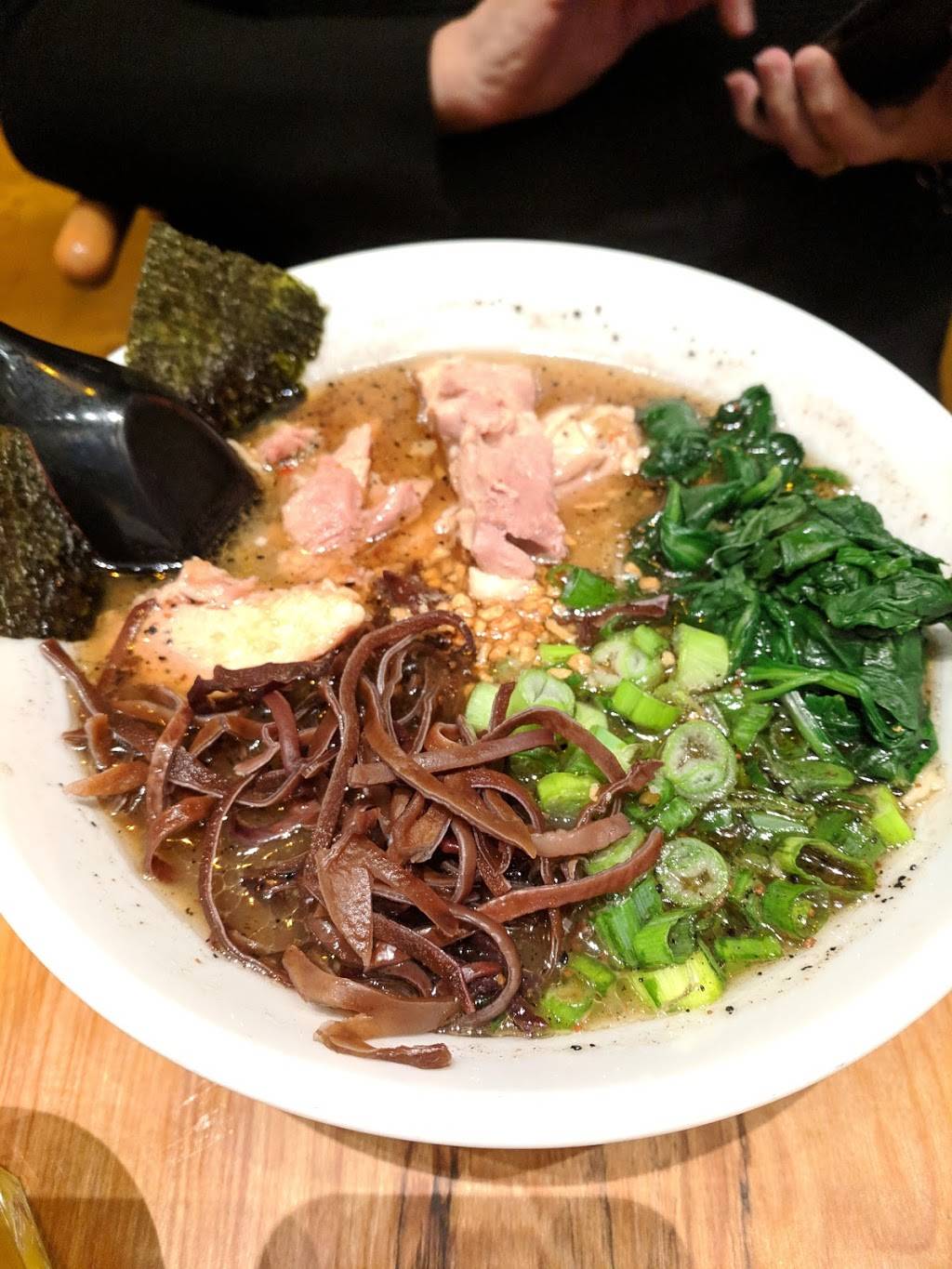 Wokou Ramen & Yakitori | restaurant | 5965 Village Way, San Diego, CA 92130, USA | 8587792620 OR +1 858-779-2620