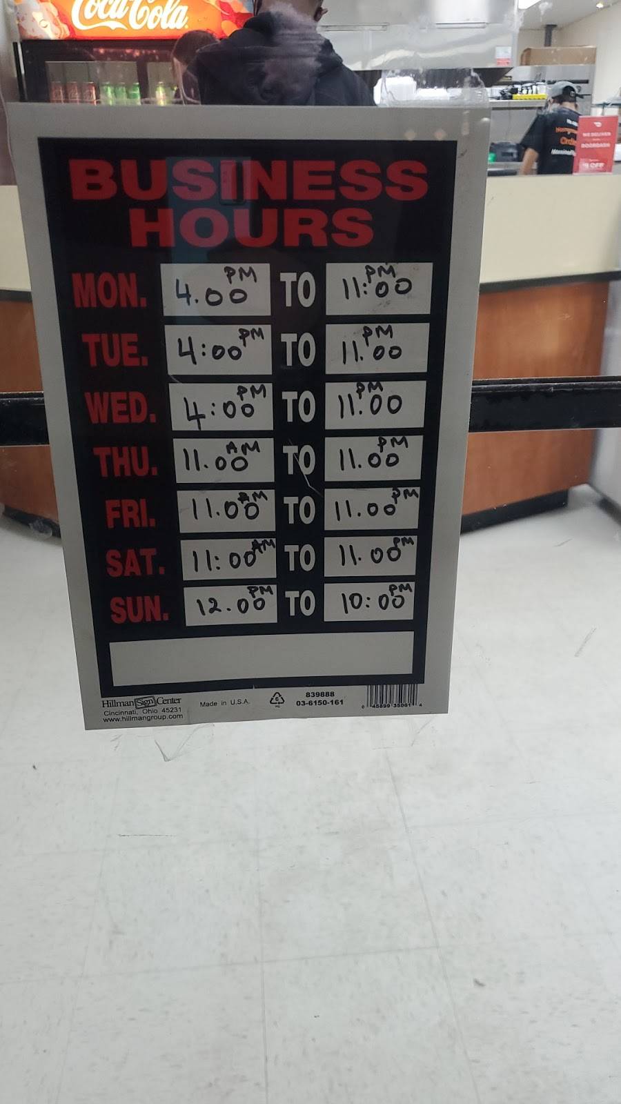 MORAINE FISH & CHICKEN | restaurant | 2917 Linden Ave, Dayton, OH 45410, USA | 9379910009 OR +1 937-991-0009