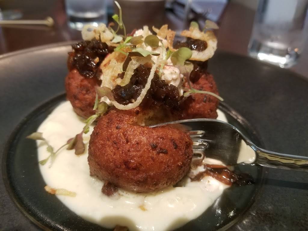 Pogos Kitchen | restaurant | 1408 Lewis St, Fernandina Beach, FL 32034, USA | 9044328483 OR +1 904-432-8483