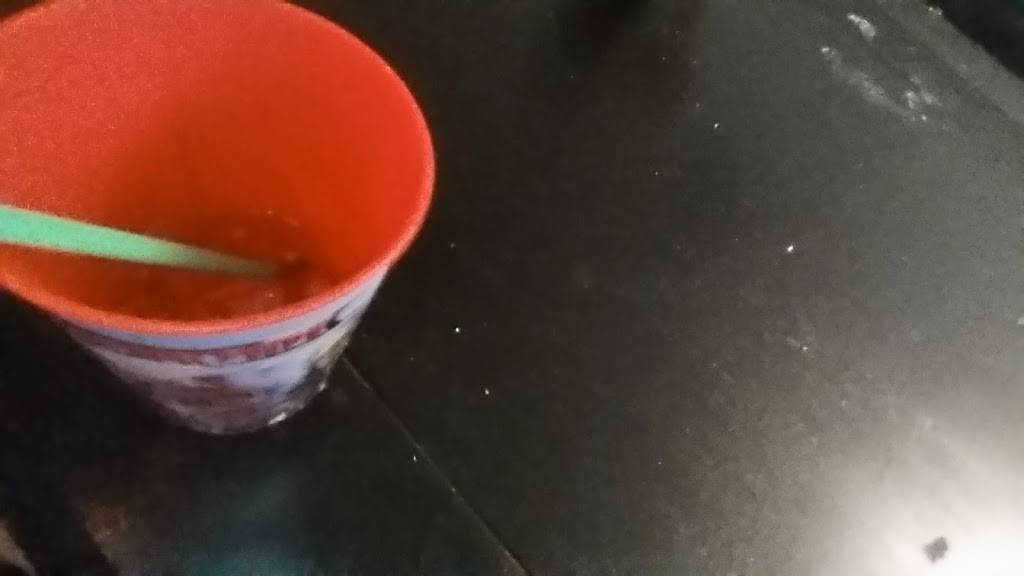 Charlies Buns N Stuff | restaurant | 1521 SW 98th St, Seattle, WA 98106, USA | 2068503432 OR +1 206-850-3432