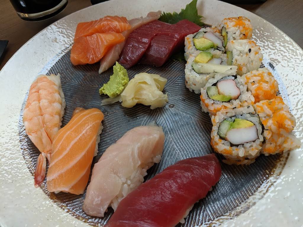 Sozo Sushi Lounge | restaurant | 1700 Post Oak Blvd #250, Houston, TX 77056, USA | 8326590613 OR +1 832-659-0613