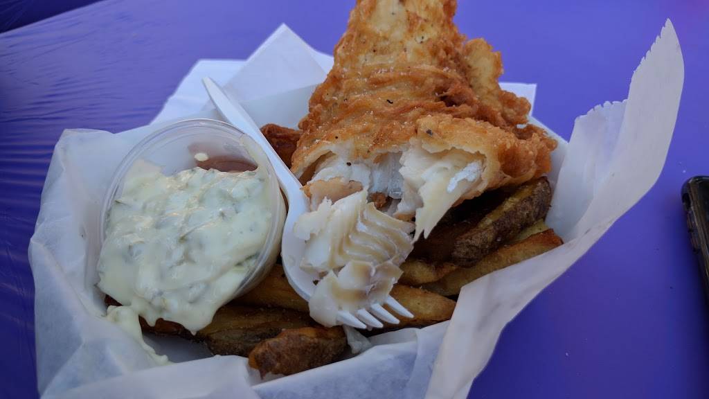 Cafe Rouge Express | restaurant | 351 Plaza Dr, Eustis, FL 32726, USA | 4079008205 OR +1 407-900-8205