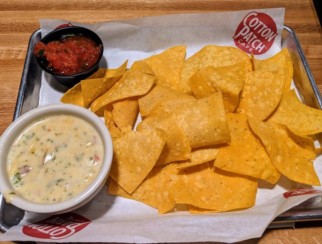 Cotton Patch Cafe | restaurant | 2505 W University Dr Suite 1001, Denton, TX 76201, USA | 9403201900 OR +1 940-320-1900