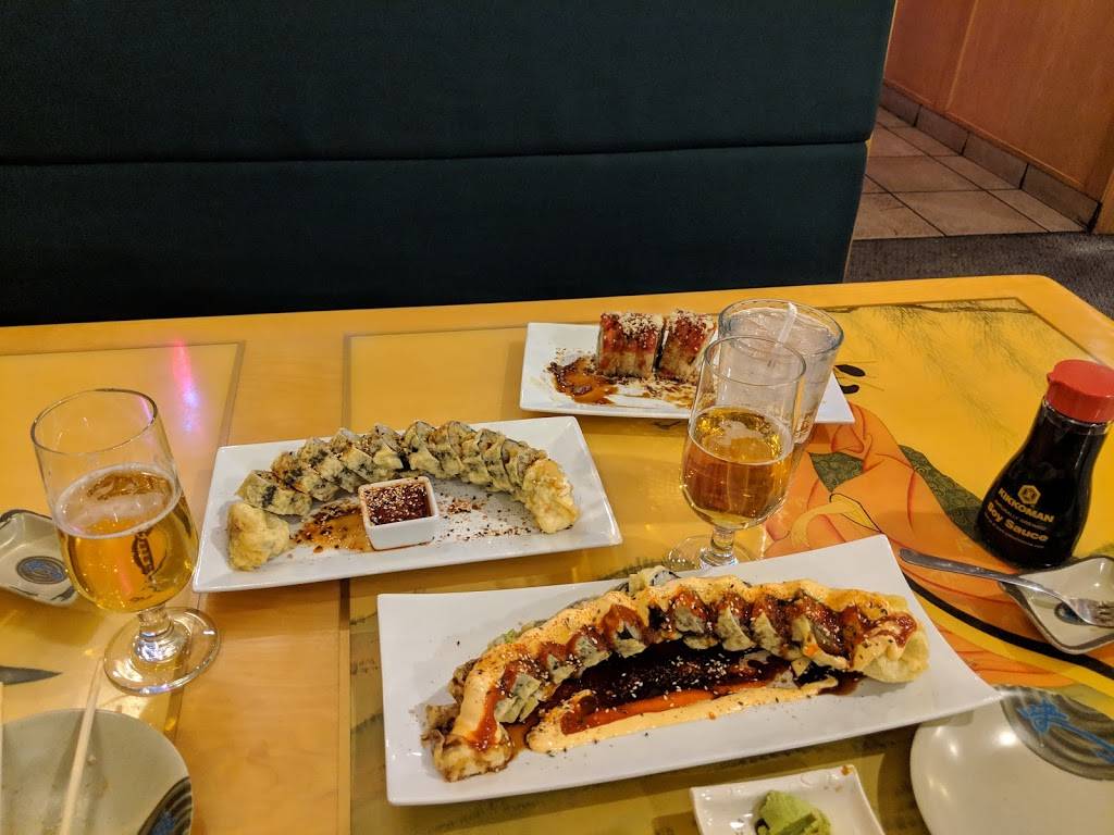 Sumo Sushi | restaurant | 1344 N Zaragoza Rd # C, El Paso, TX 79936, USA | 9158568818 OR +1 915-856-8818