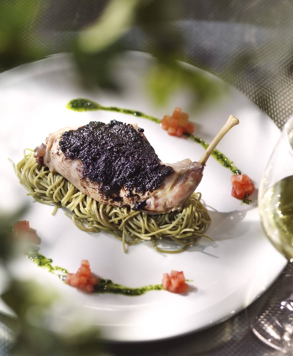 Le Mitoyen | restaurant | 652 Rue de la Place Publique, Laval, QC H7X 1G1, Canada | 4506892977 OR +1 450-689-2977