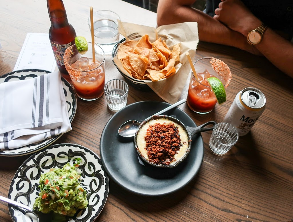 La Josie | restaurant | 740 W Randolph St, Chicago, IL 60661, USA | 3129292900 OR +1 312-929-2900