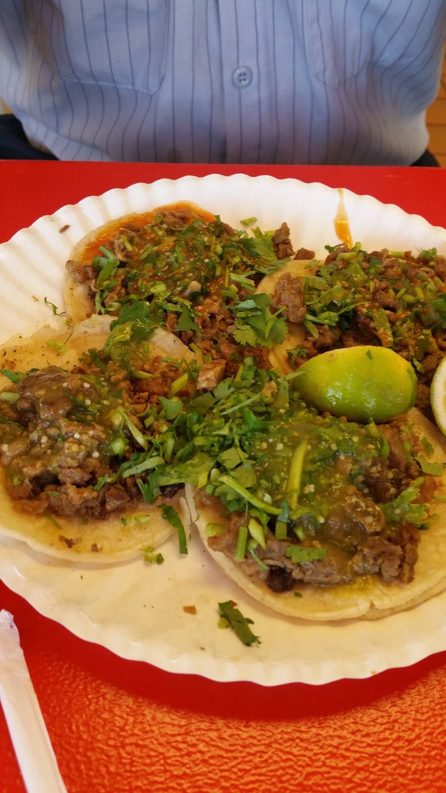 Taqueria Mexico | restaurant | 828 N Main St, Corona, CA 92880, USA | 9517399240 OR +1 951-739-9240