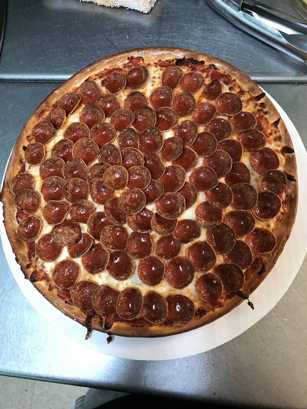 Mo’s Place | restaurant | 22 E Scioto St, Commercial Point, OH 43116, USA | 6148770977 OR +1 614-877-0977