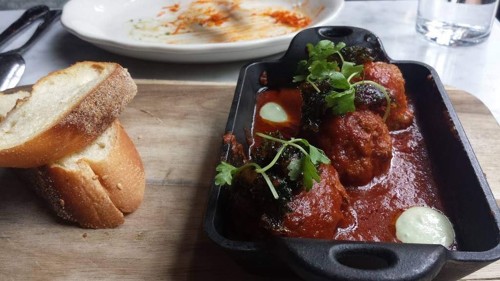 Harp & Crown | restaurant | 1525 Sansom St, Philadelphia, PA 19102, USA | 2153302800 OR +1 215-330-2800