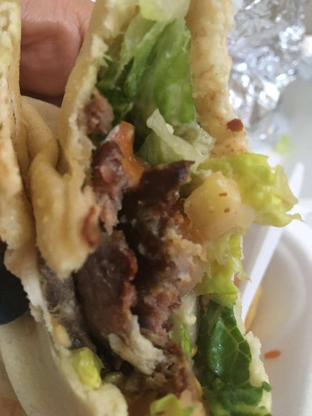 Pita and Hot Grill | restaurant | 12130 Miramar Pkwy, Miramar, FL 33025, USA | 9543627637 OR +1 954-362-7637