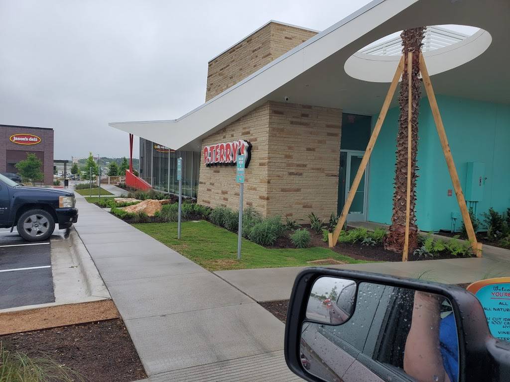 P. Terrys Burger Stand | restaurant | 1421 S IH 35 Pad L, Georgetown, TX 78626, USA | 5122405533 OR +1 512-240-5533