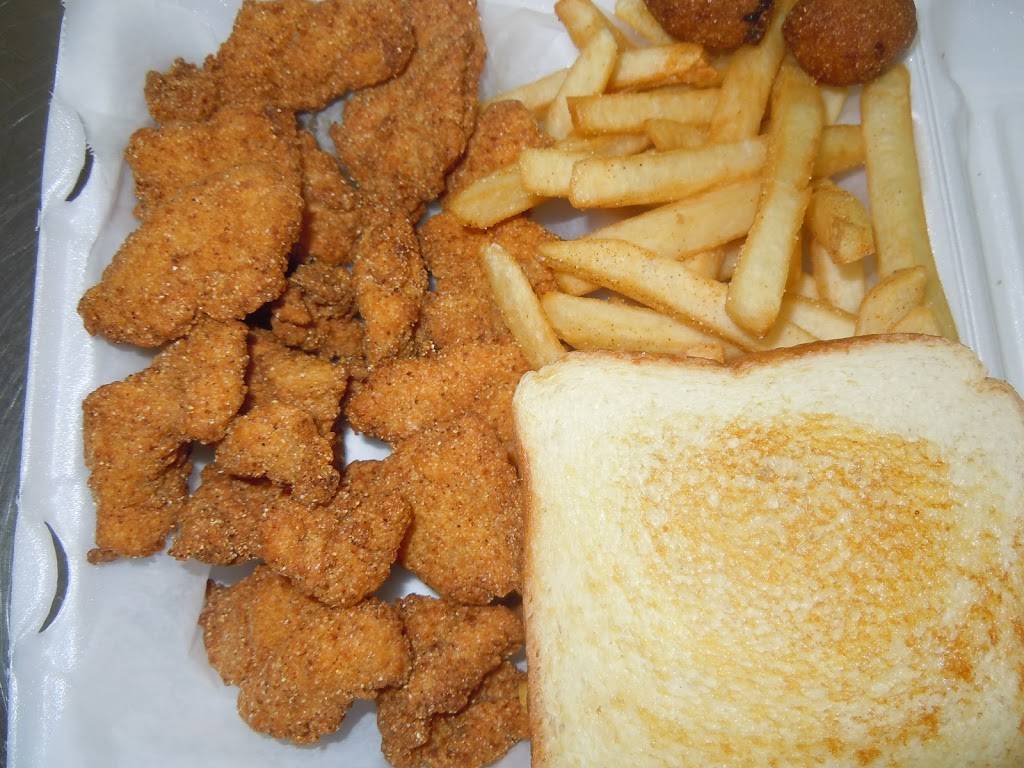 Rodeo Catfish and Wings | restaurant | 2223 Singleton Blvd #222, Dallas, TX 75212, USA | 2147580236 OR +1 214-758-0236