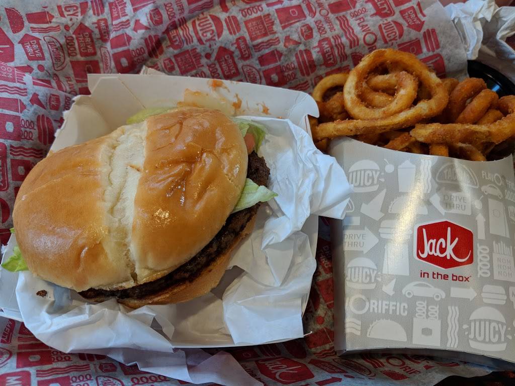 Jack in the Box | restaurant | 900 Oakdale Rd, Modesto, CA 95355, USA | 2095781799 OR +1 209-578-1799