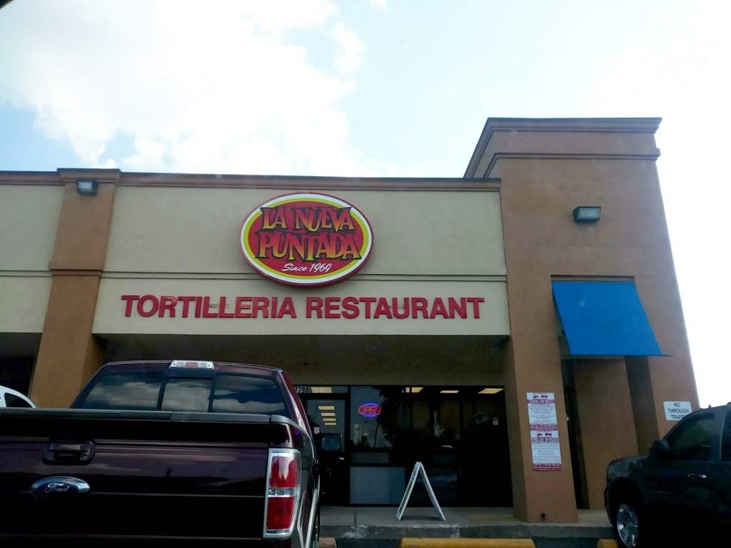 Tortilleria La Nueva Puntada | restaurant | 7798 Spring Valley Rd, Dallas, TX 75254, USA | 4696870588 OR +1 469-687-0588