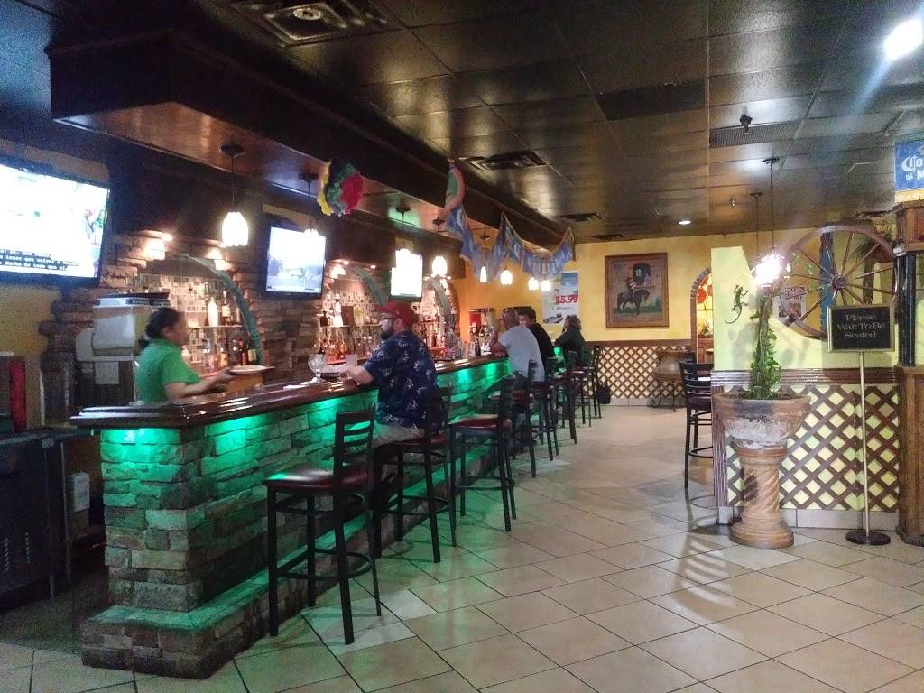 Compadres | restaurant | 10333 Northfield Rd, Northfield, OH 44067, USA | 3304670567 OR +1 330-467-0567
