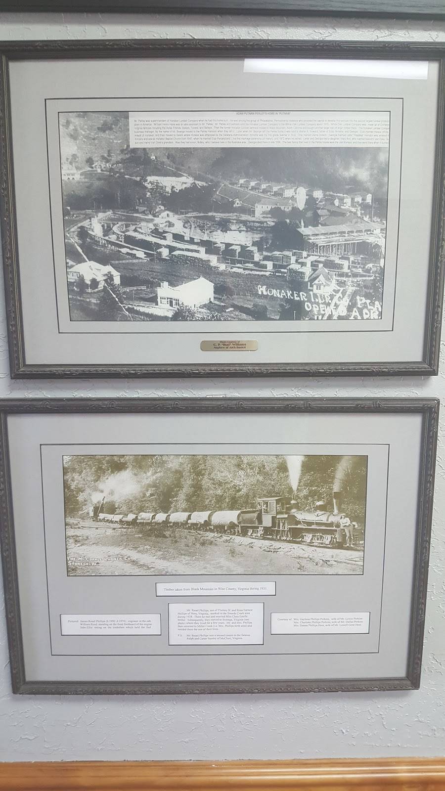 Pizza Plus Inc | restaurant | 10 Clark Dr, Honaker, VA 24260, USA | 2768734600 OR +1 276-873-4600