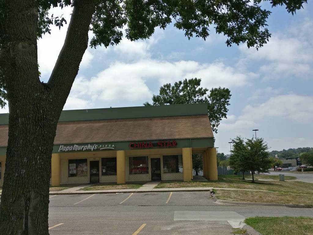 Papa Murphys Take N Bake Pizza | meal takeaway | 7160 University Ave, Windsor Heights, IA 50324, USA | 5152717500 OR +1 515-271-7500