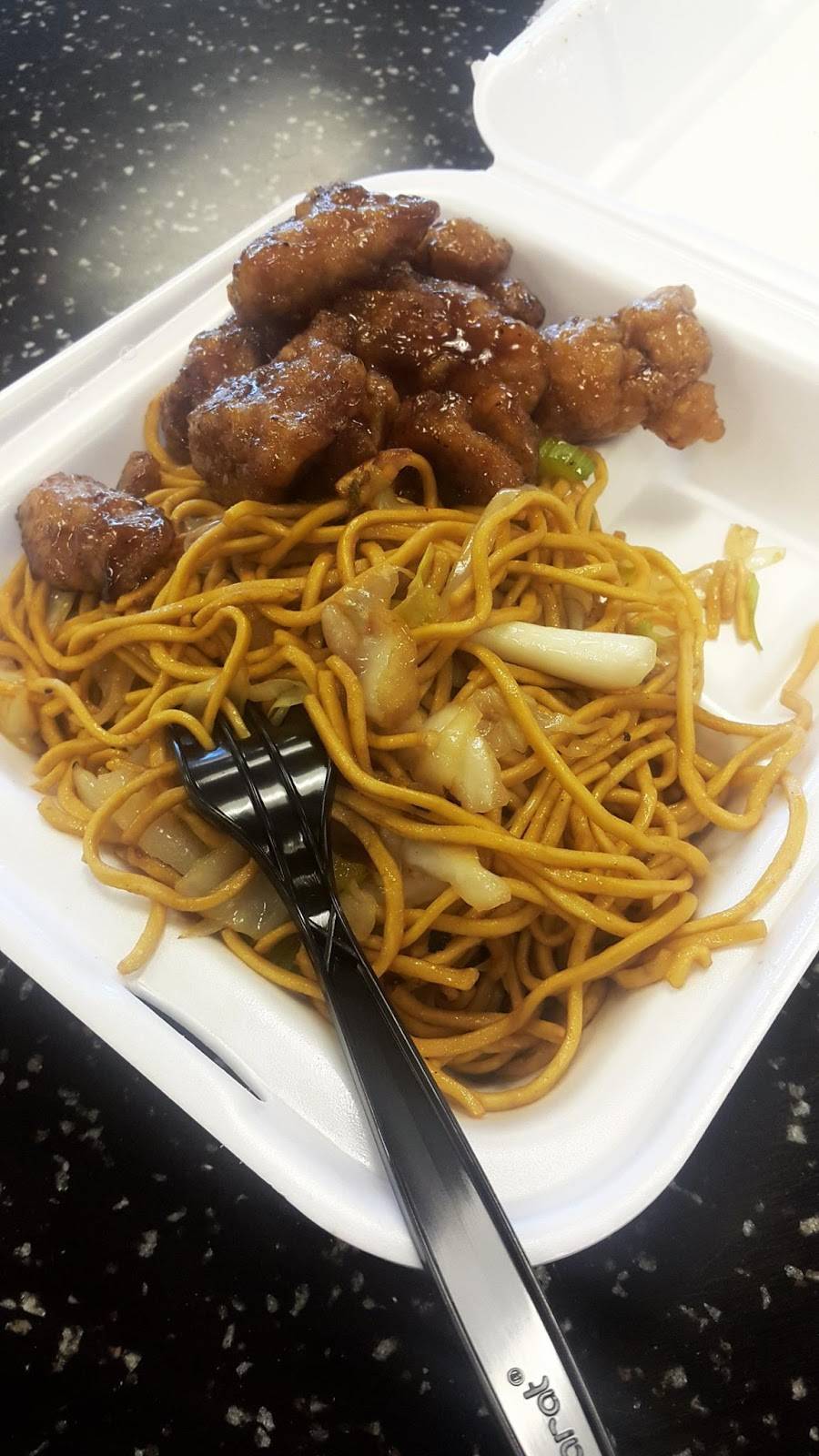 Panda Express | meal takeaway | 8400 Peña Blvd, Denver, CO 80249, USA | 3033426954 OR +1 303-342-6954