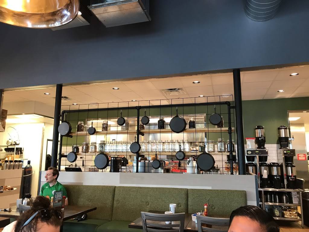 First Watch | restaurant | S Goodman Rd, Kissimmee, FL 34747, USA | 8637743101 OR +1 863-774-3101