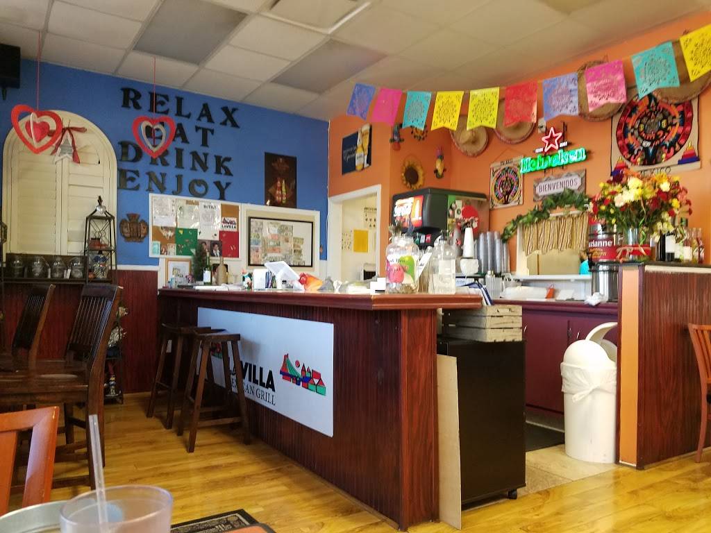 La Villa Mexican Grill | restaurant | 4377 Lynx Paw Trail, Valrico, FL 33596, USA | 8133248839 OR +1 813-324-8839