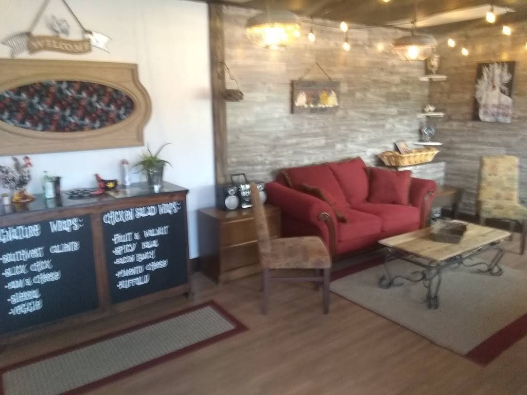 Lil Chicken Coop | restaurant | 180 Crabtree St, Trenton, GA 30752, USA | 4236453808 OR +1 423-645-3808