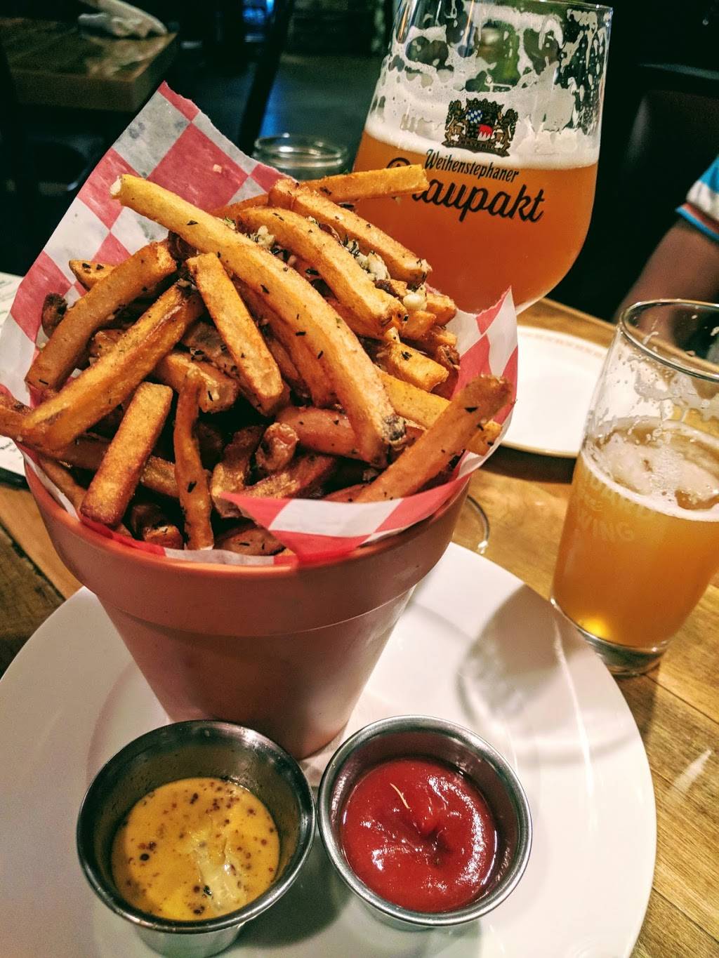 Public at the Brickyard | restaurant | St 129, N Rock Island, Wichita, KS 67202, USA | 3162634044 OR +1 316-263-4044